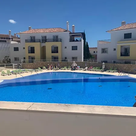 Opomar 2 Bed 3 Bath First Floor - Communal Pool And Gardens アパート *