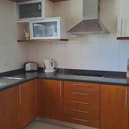 Opomar 2 Bed 3 Bath First Floor - Communal Pool And Gardens شقة تافيرا
